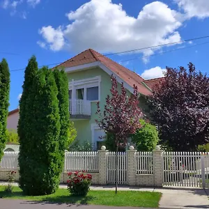 Caty Vendeghaz Hajdúszoboszló